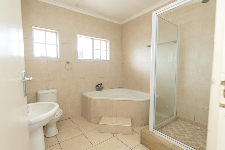 2 Bedroom Property for Sale in Richmond Hill Eastern Cape